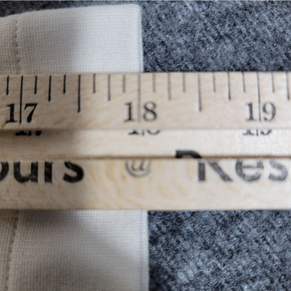 Lacoste Women’s Dress Size 40 M Cream Long Sleeve Shift Stretch Pleated Hem Logo - Picture 7 of 13